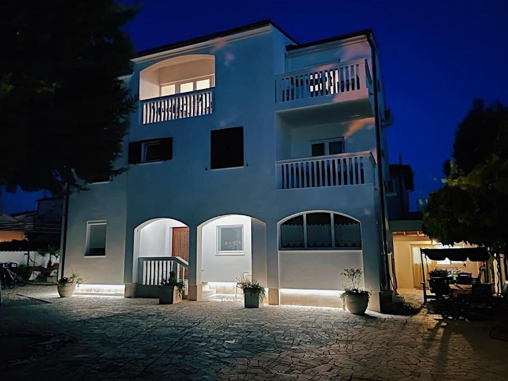 Apartmani Marin メドゥリン エクステリア 写真
